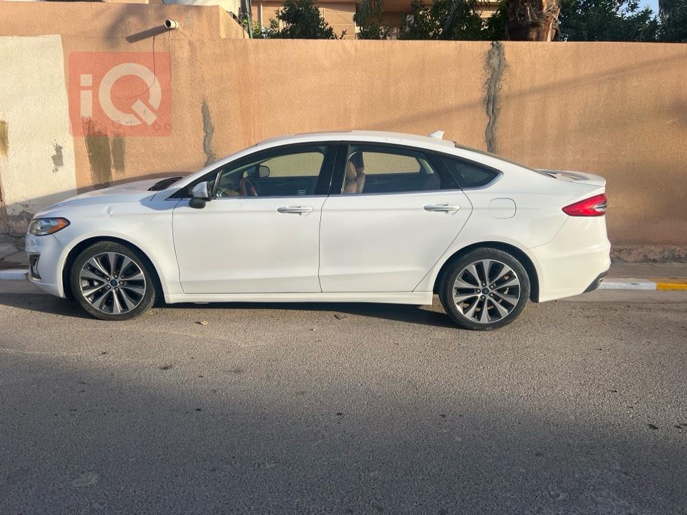 فورد فيوجن